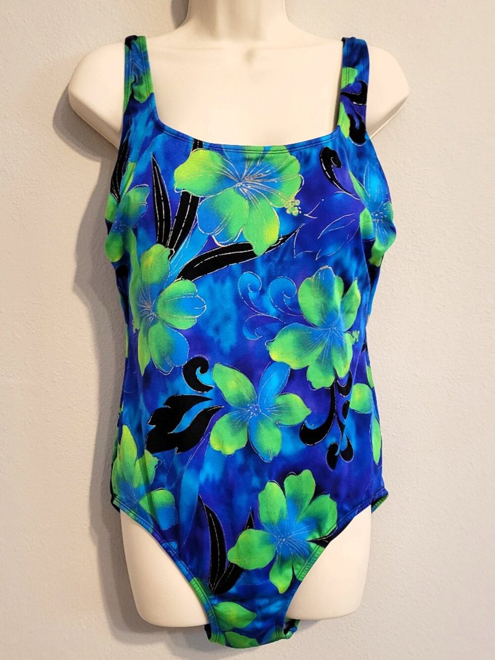 Longitude Robby Len womens floral tropical SWIMSUIT sz. 16